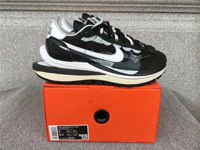 Nike Vaporwaffle shoes: seller detail photo 9