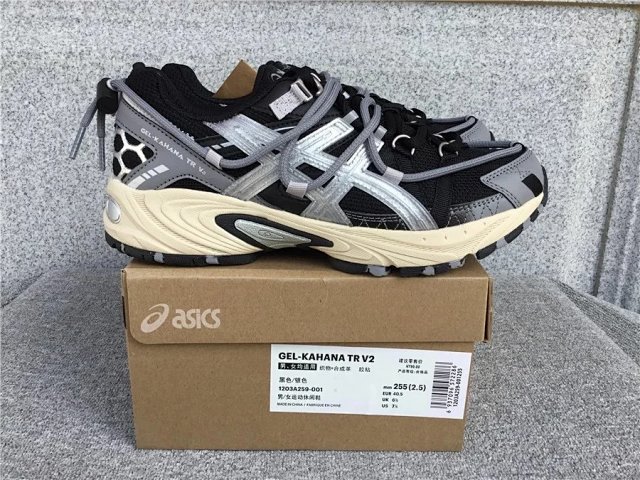Asics Sneakers: seller detail photo 13