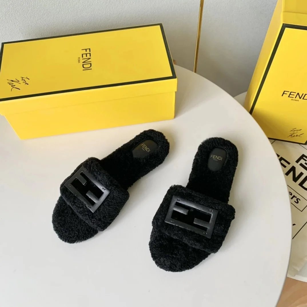 FENDI Baguette Slides