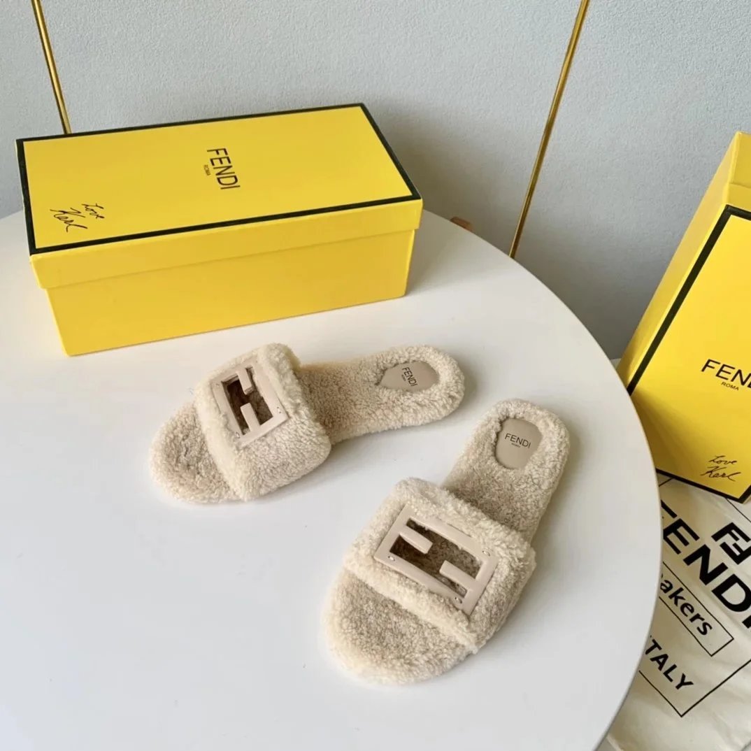 FENDI Baguette Slides