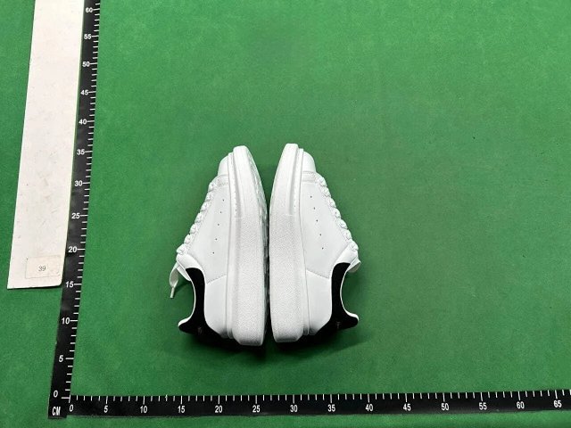 Alexander McQueen Shoes: seller detail photo 2