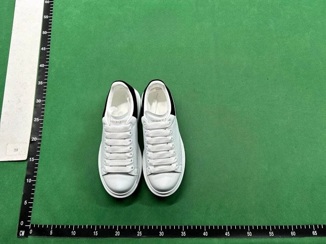 Alexander McQueen Shoes: seller detail photo 3