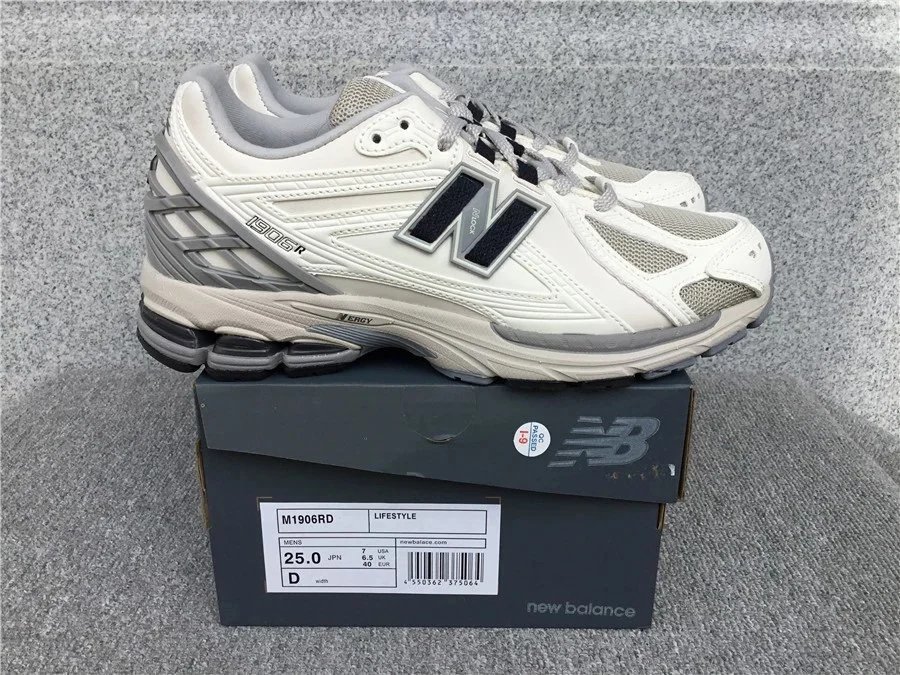 NB1906R New Balance 1906R Sneakers — Buty