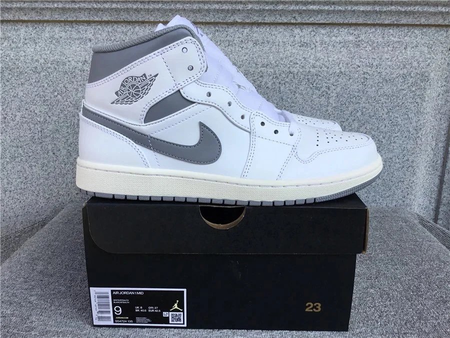 Air Jordan 1 AJ1 Sneakers