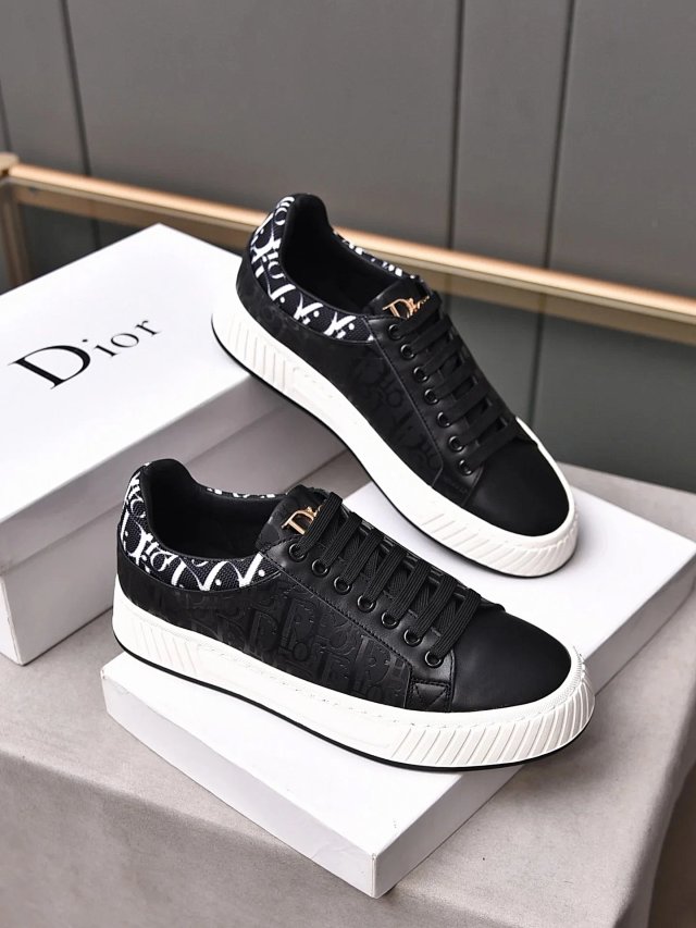 Dior Shoes: seller detail photo 14