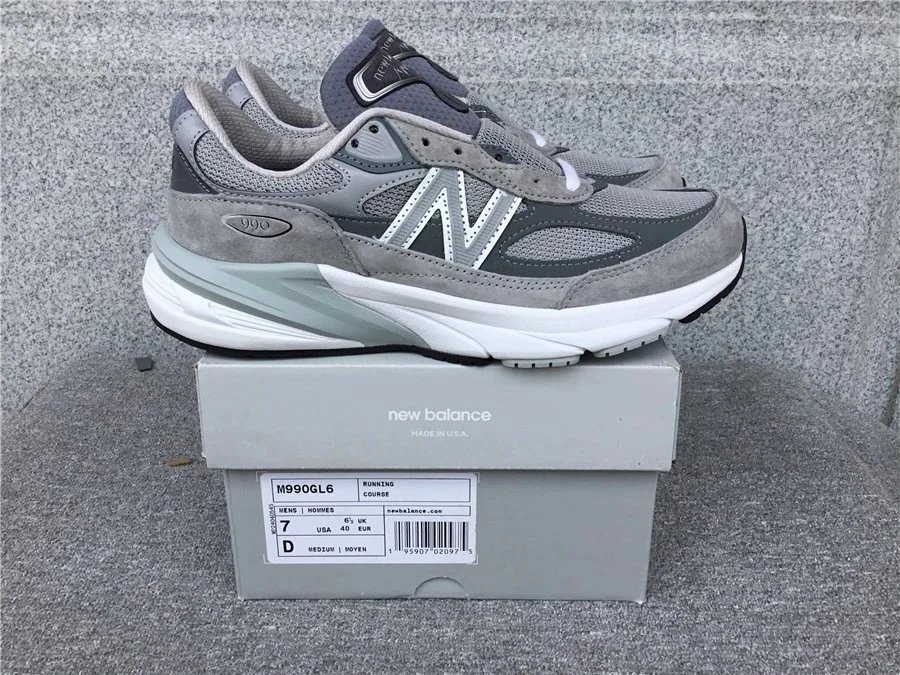 NB990 New Balance 990 Sneakers | 13 colorways
