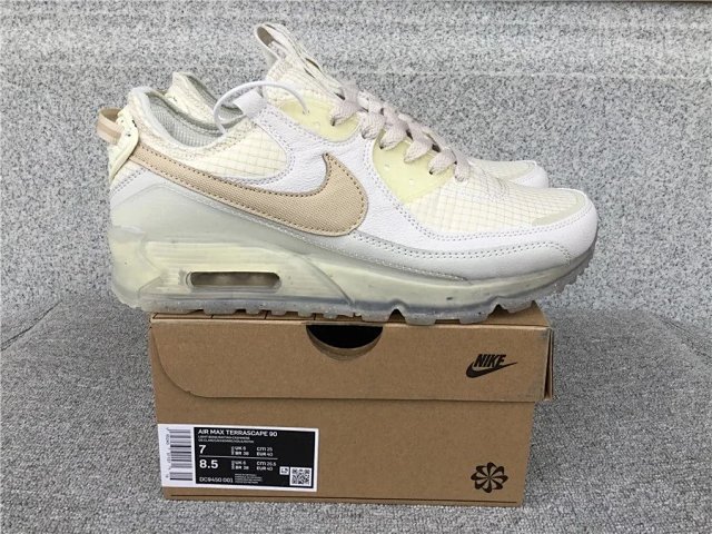 Nike Air Max 90 Sneakers: seller detail photo 1