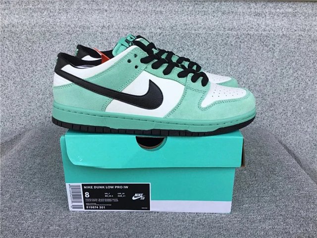 Nike Dunk Shoes: seller detail photo 4