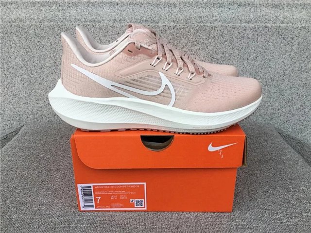 Nike Air Zoom Pegasus 39 Sneakers: seller detail photo 12
