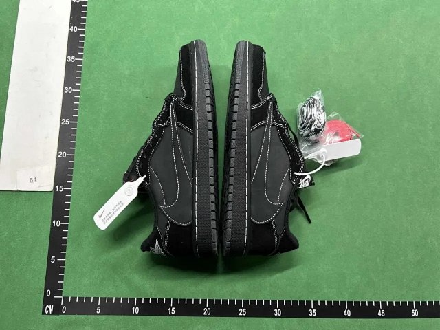 Nike AJ1 Air Jordan 1 Shoes: seller detail photo 5