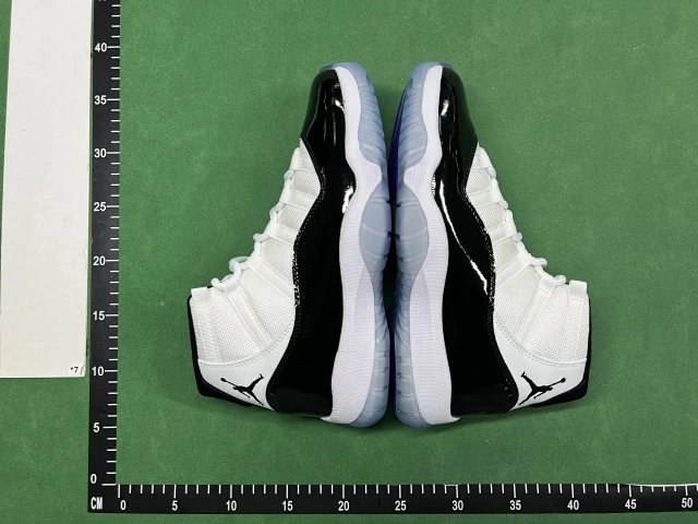 AJ11 Air Jordan 11 Sneakers: seller detail photo 3