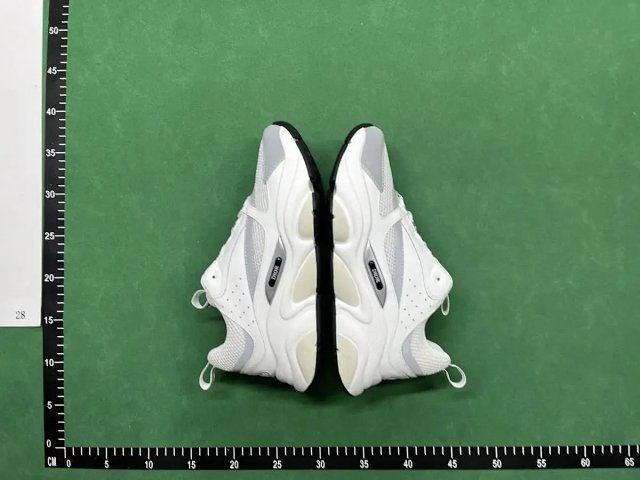 Dior B22 Shoes: seller detail photo 3