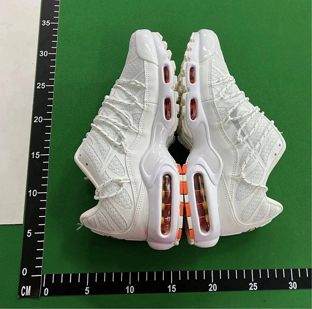 Nike Air Max Plus TN Sneakers: seller detail photo 5