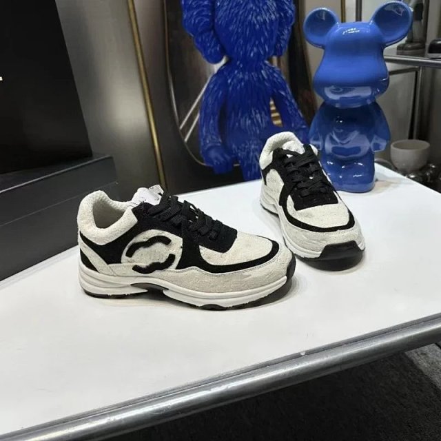 Chanel Sneakers: seller detail photo 6