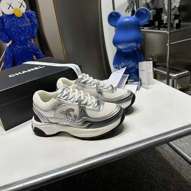 Chanel Sneakers: seller detail photo 9