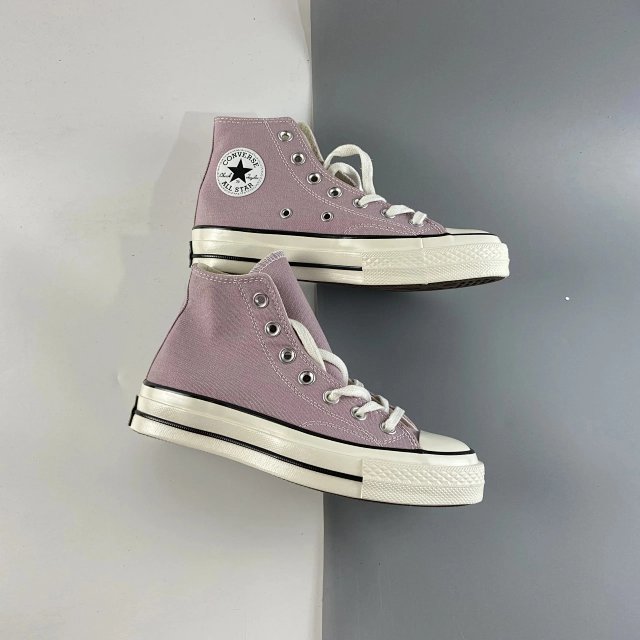 Converse Chuck Taylor Shoes: seller detail photo 3