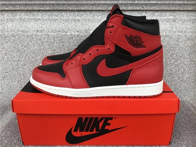 Air Jordan 1 AJ1 Sneakers: seller detail photo 6