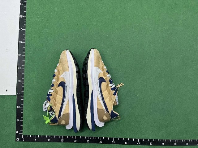 Nike x sacai Vaporwaffle Sneakers: seller detail photo 1