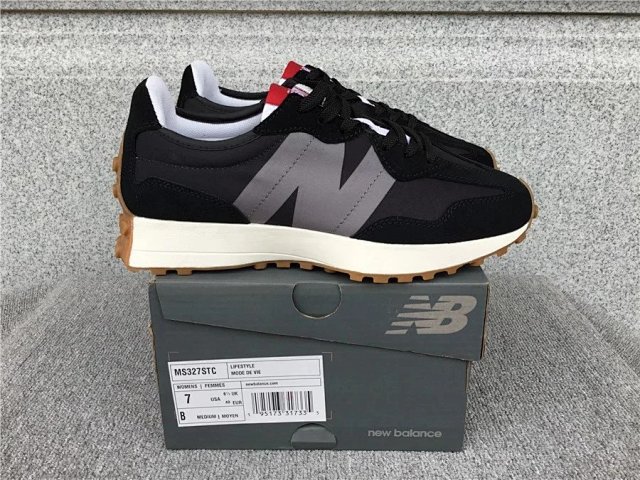 New Balance 327 Sneakers: seller detail photo 2