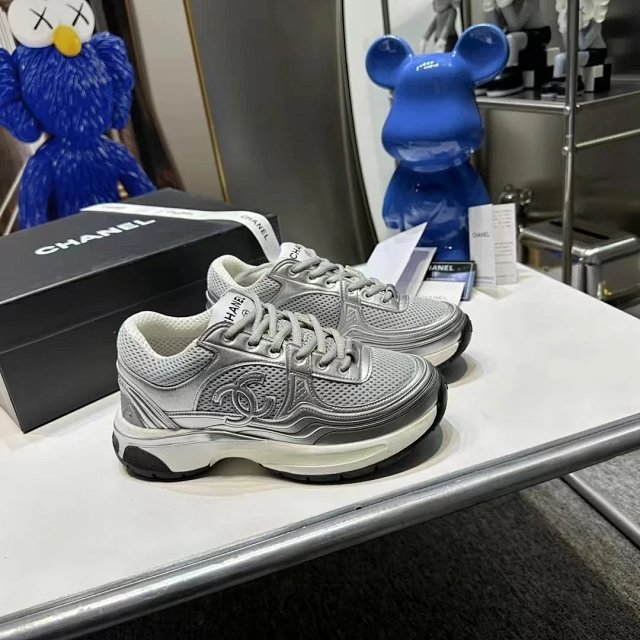 Chanel Sneakers: seller detail photo 10