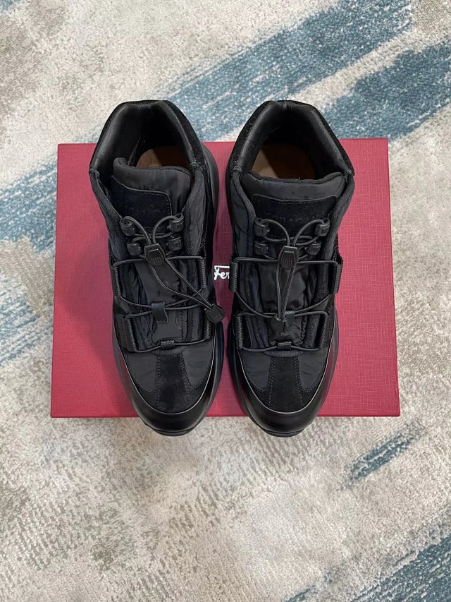 Thom Wills Shoes: seller detail photo 6