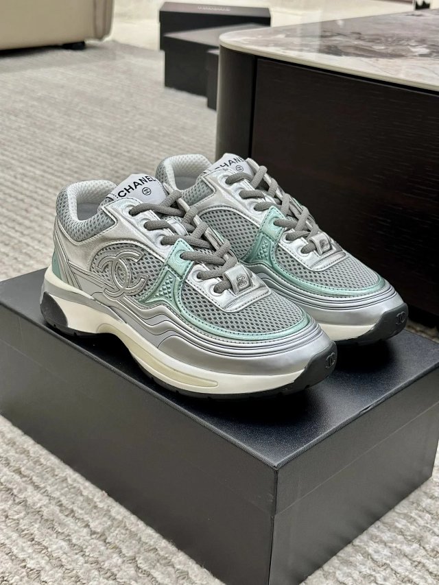 Chanel Sneakers: seller detail photo 3