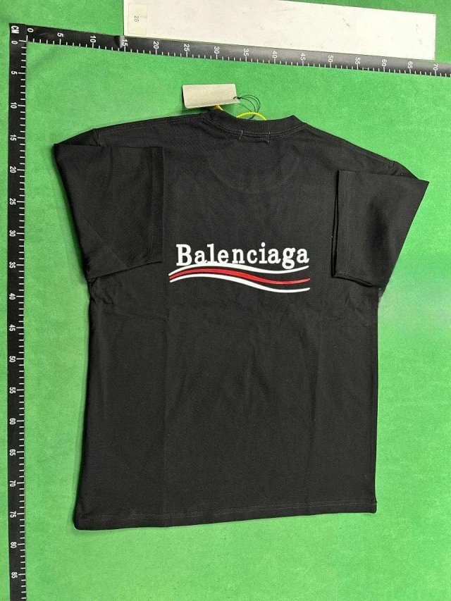 Balenciaga T-shirt TEE: seller detail photo 3