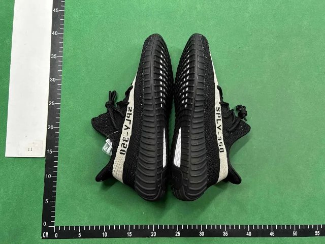 Adidas Yeezy Boot 350 Sneakers: seller detail photo 4