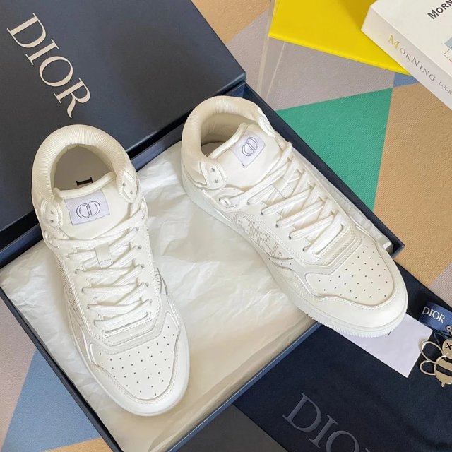 Dior Shoes: seller detail photo 5
