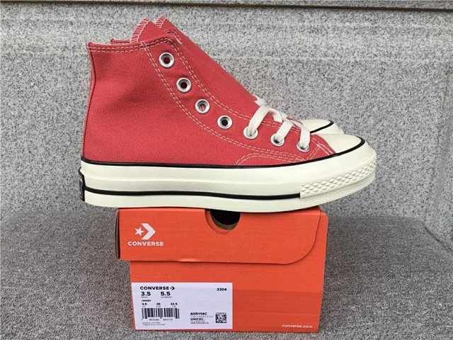 Converse Chuck Taylor Shoes: seller detail photo 1