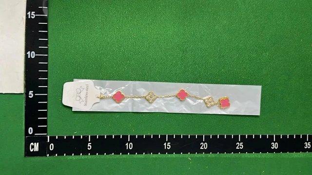 Van Cleef & Arpels Bracelet: seller detail photo 5