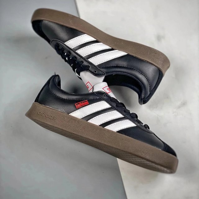 Adidas Originals Campus Shoes: seller detail photo 3