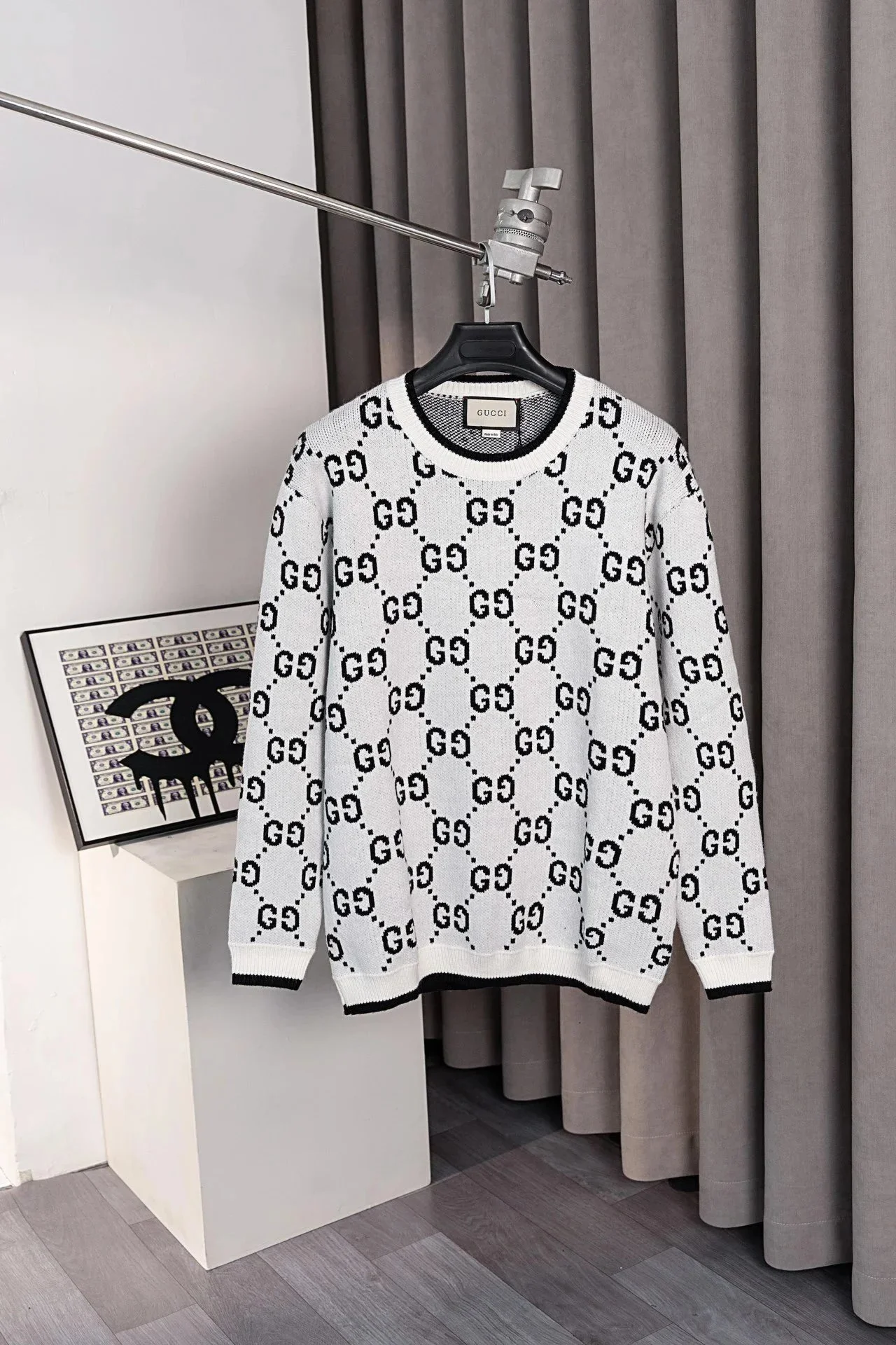Gucci, full-print double G crew neck knit sweater