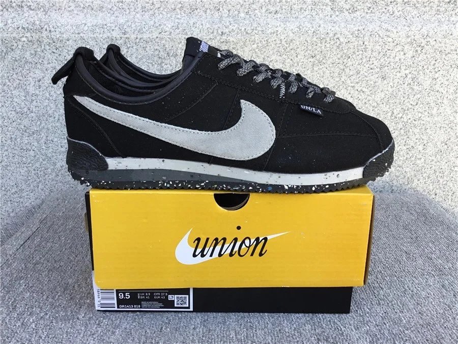 Nike Classic Cortez Shoes