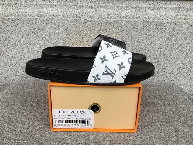 LV Louis Vuitton Slides: seller detail photo 6