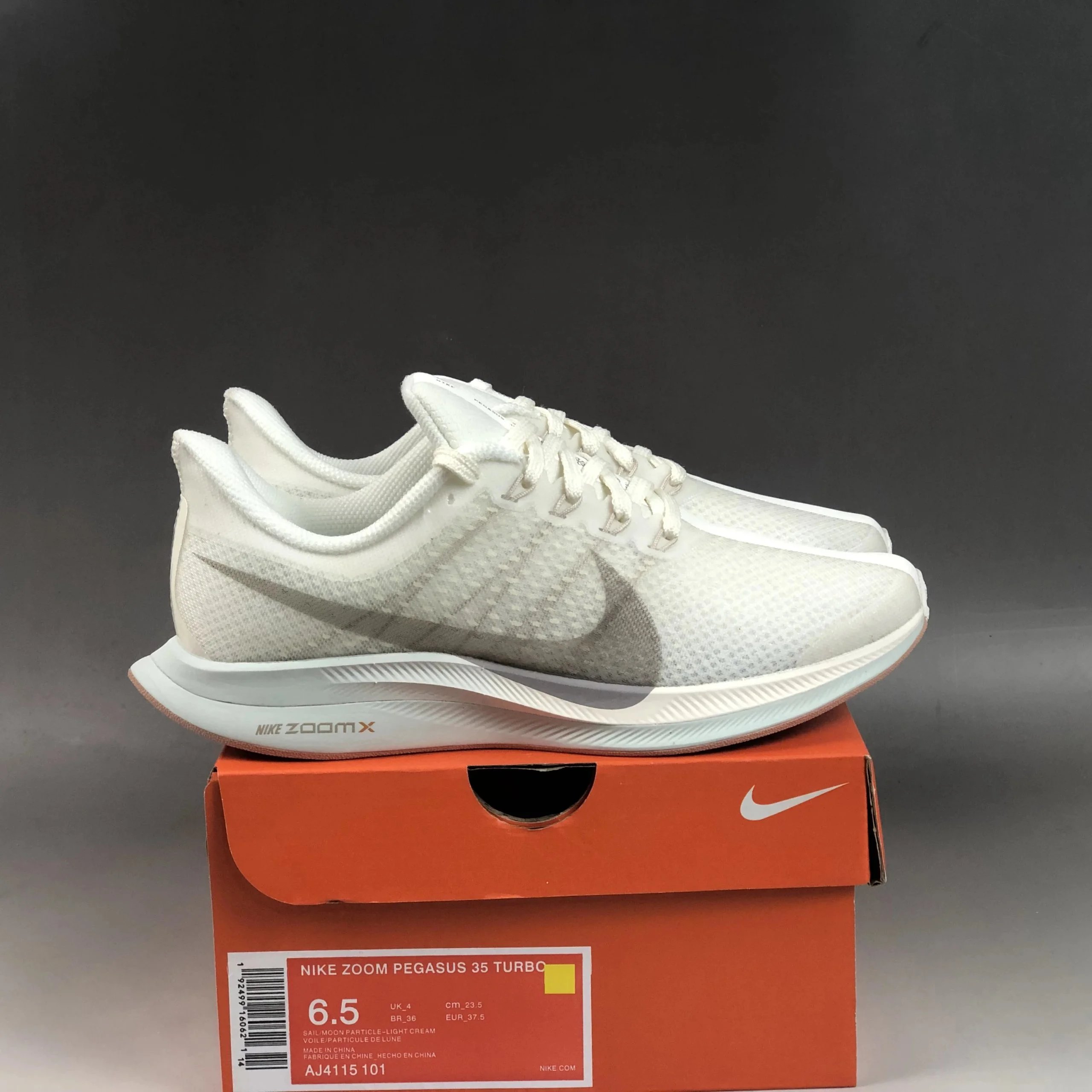 Nike Zoom Pegasus Sneakers