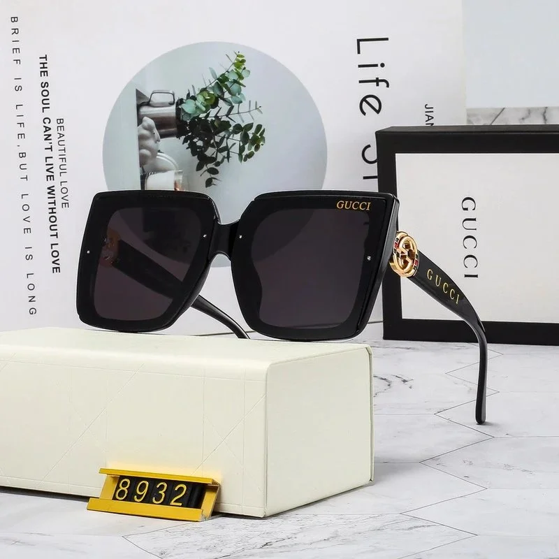 Gucci Classic Round-Frame Sunglasses