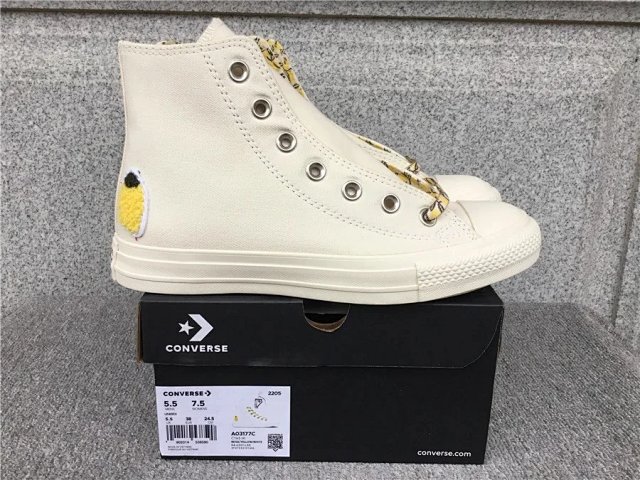 Converse Chuck Taylor Shoes: seller detail photo 2