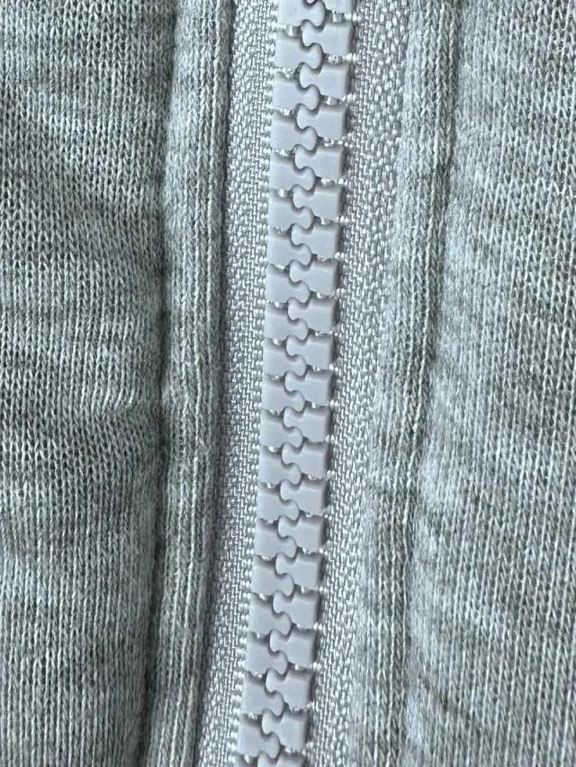 LACOSTE Sweatshirt: seller detail photo 4