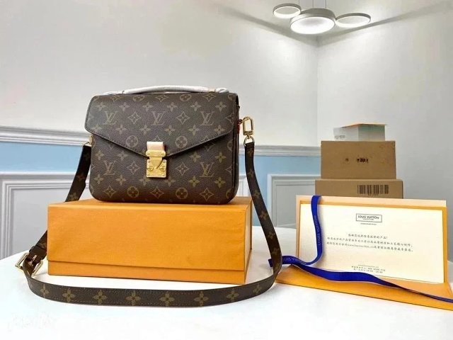 LV Louis Vuitton Handbag Bag: seller detail photo 6