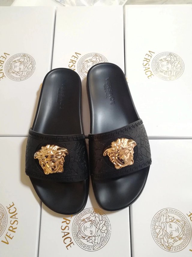 Versace Slides: seller detail photo 12