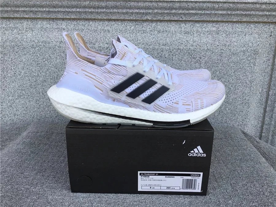 Adidas UltraBoost 21 Sneakers