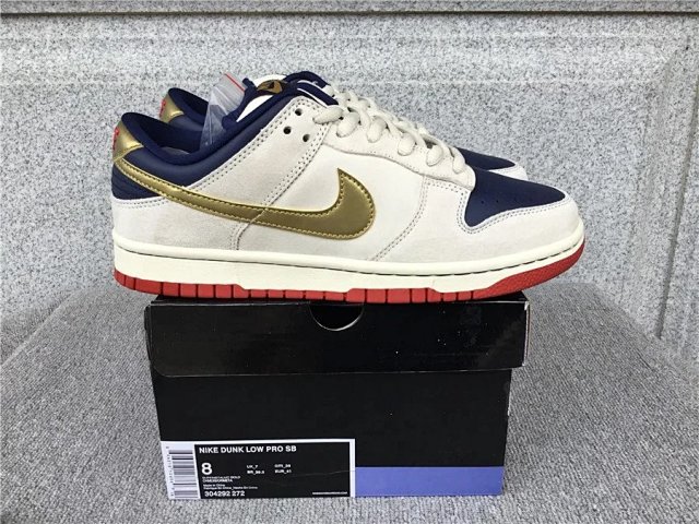 Nike Dunk Low Shoes: seller detail photo 9