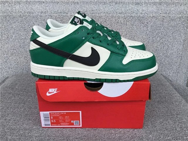 Nike Dunk Low Shoes: seller detail photo 2