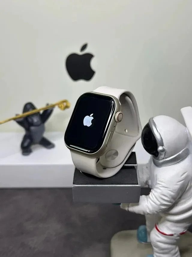 Apple Watch: seller detail photo 10