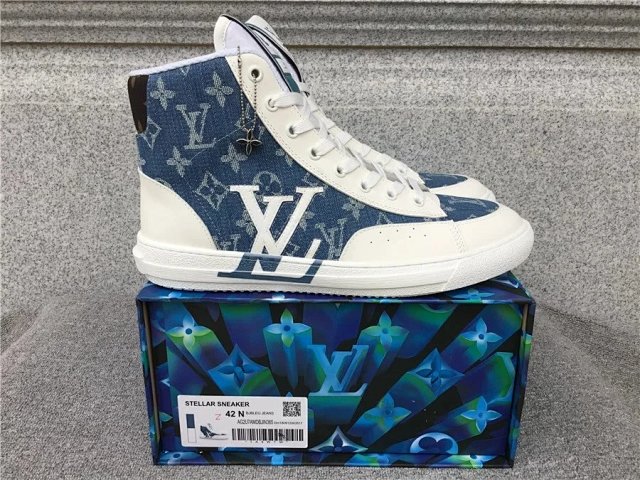 LV Louis Vuitton Shoes: seller detail photo 6