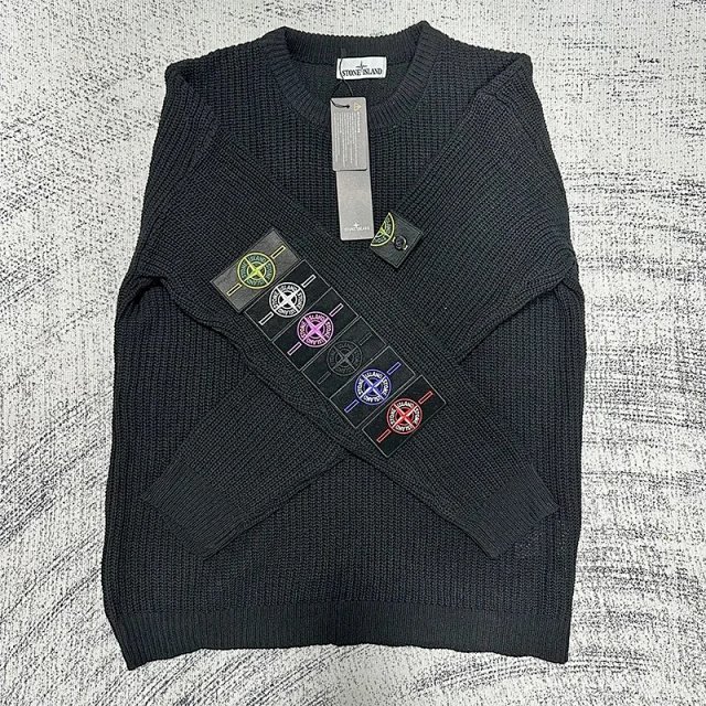 Stone Island Sweater: seller detail photo 9
