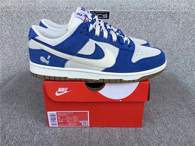 Nike Dunk Shoes: seller detail photo 13