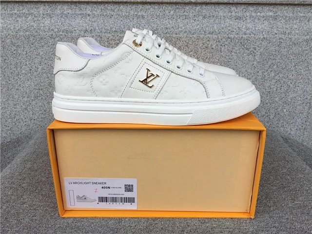 LV Louis Vuitton Shoes: seller detail photo 8