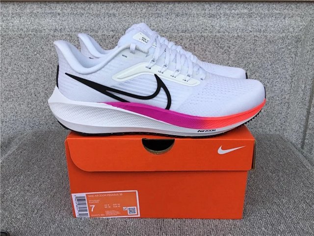 Nike Air Zoom Pegasus 39 Sneakers: seller detail photo 8